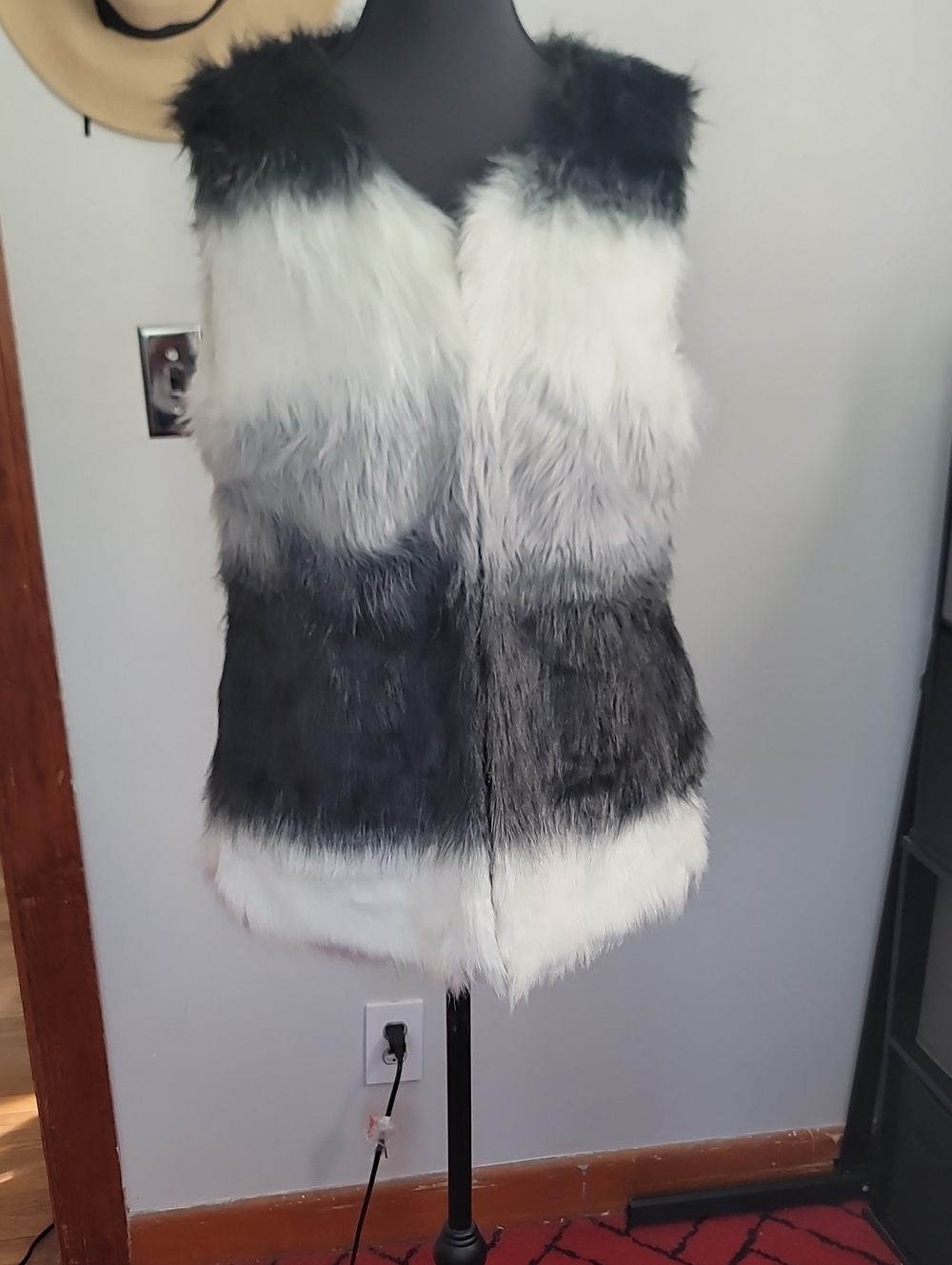 Rue21 Boho-Chic  Black, Gray & White Faux Fur Ombre Vest